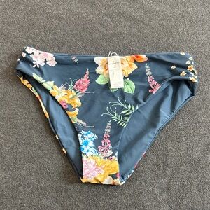 Cupshe Navy Floral Bikini Bottom